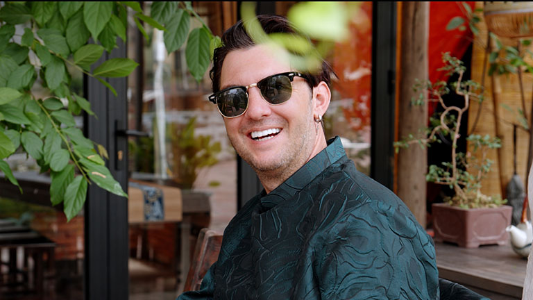 Carl Tomich dental tourism Vietnam experience in Hanoi